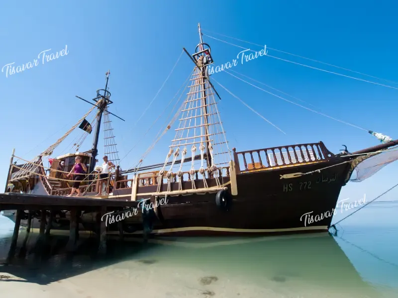 balade-en-mer-bateau-pirate-djerba-excursion