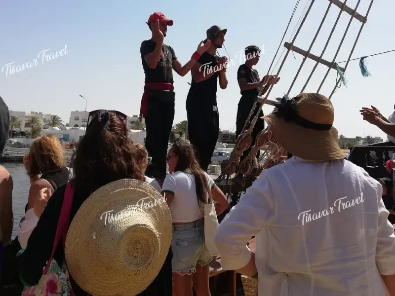 bateau-pirate-djerba-excursion